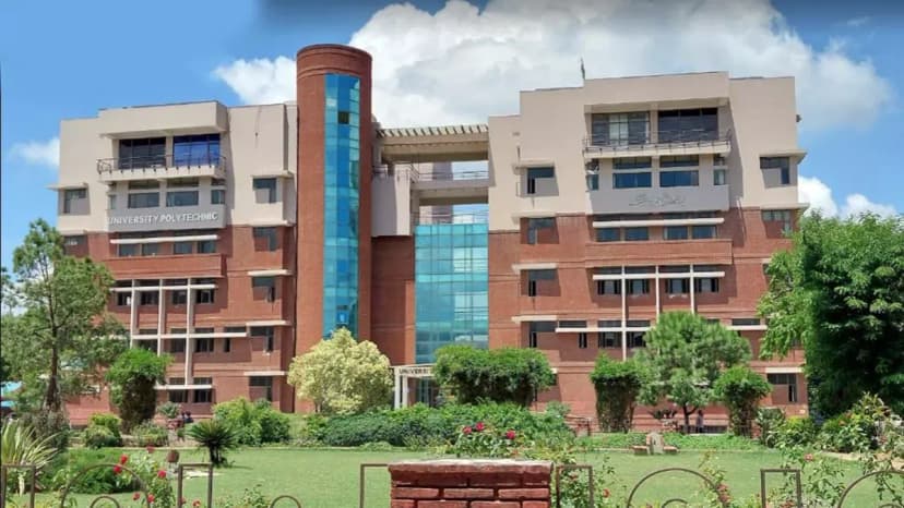 Jamia Millia Islamia University